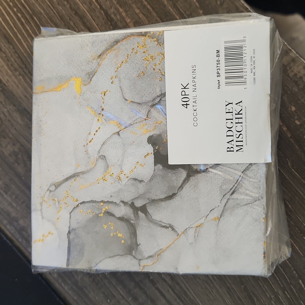 Badgley mischka 40pk cocktail napkins